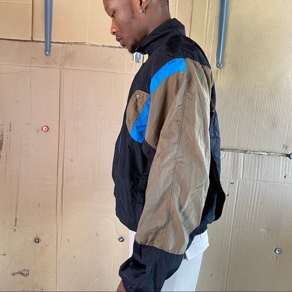 PUMA Vintage Half Zip Windbreaker - Picture 2 of 4